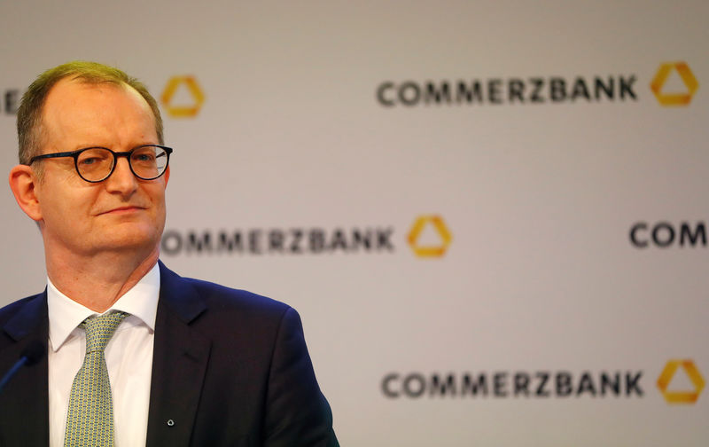 © Reuters. Martin Zielke, CEO of Germany's Commerzbank addresses the media during the bank's annual news conference in Frankfurt