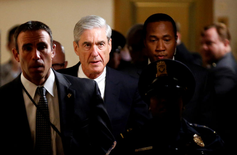 © Reuters. FILE PHOTO: Special Counsel Mueller departs after briefing members of the U.S. Senate on his investigation  in Washington