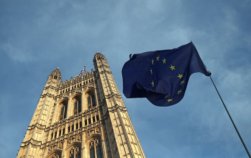 © Reuters. Bandeira da União Europeia em Londres