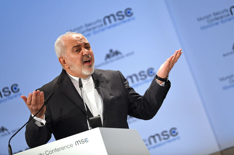 © Reuters. وزير خارجية إيران: بيع أمريكا تكنولوجيا نووية للسعودية رياء