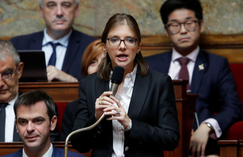 © Reuters. LAREM DÉNONCE L'APPEL LANCÉ AUX FRANÇAIS JUIFS À ÉMIGRER EN ISRAËL