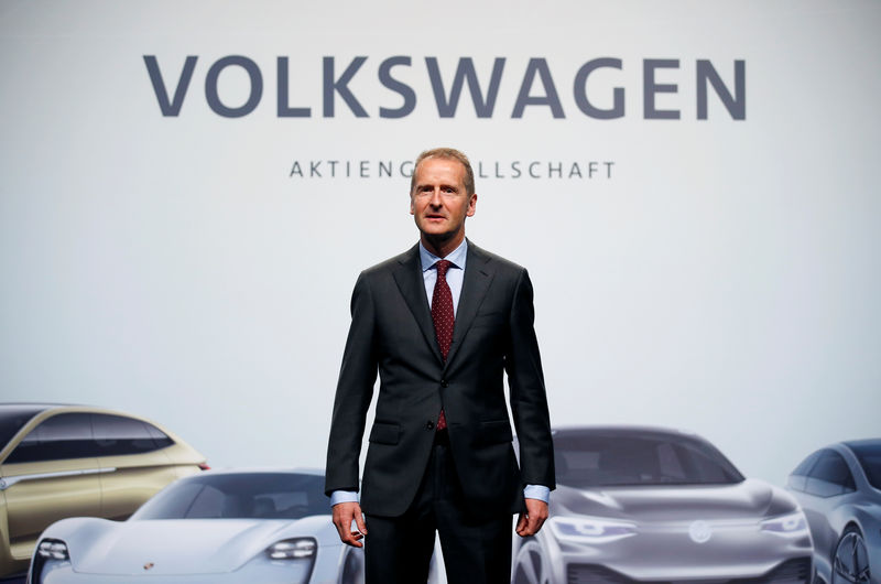 © Reuters. Diess, Volkswagen's new CEO, poses during the Volkswagen Group's annual general meeting in Berlin