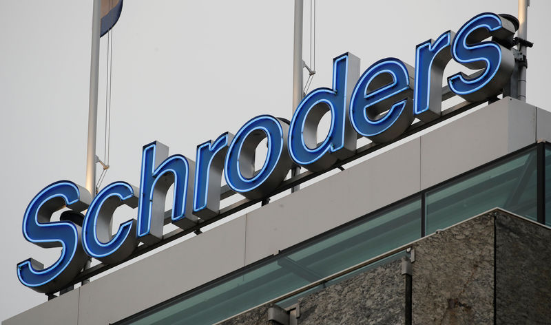 © Reuters. Logo of investment management company Schroders is seen in Zurich
