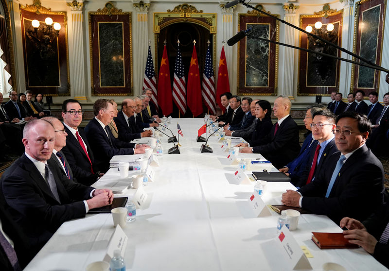 © Reuters. الصين وأمريكا تستأنفان محادثات التجارة لوضع تفاصيل اتفاق