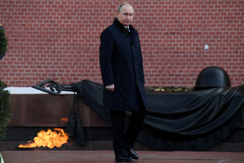 © Reuters. Tras la advertencia de Putin, la televisión rusa enumera objetivos nucleares en EEUU