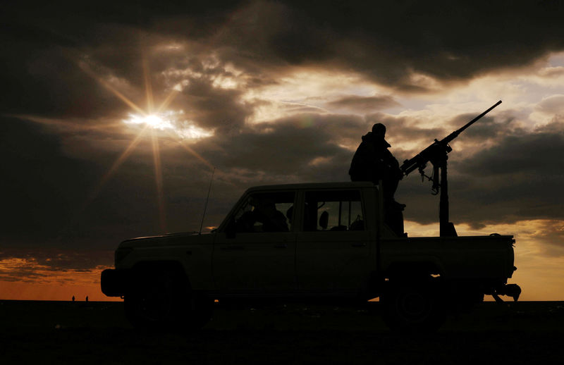 © Reuters. قوات سوريا الديمقراطية تقول إنها حررت 24 من مقاتليها من أسر الدولة الإسلامية