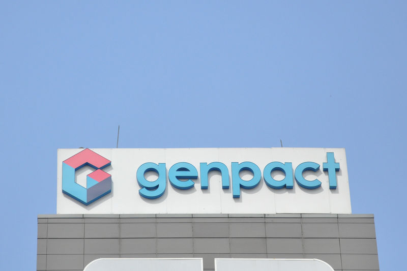 © Reuters. The logo of Genpact is seen on the facade of its building in Bengaluru
