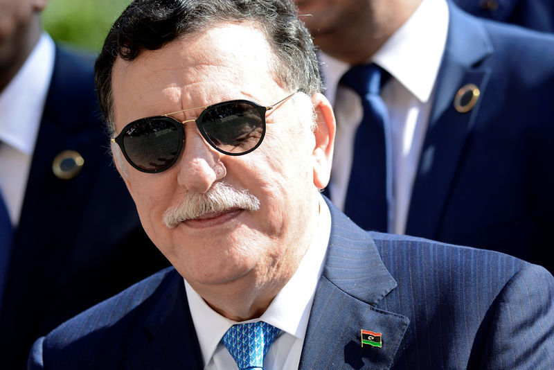 © Reuters. الأمم المتحدة: رئيس وزراء ليبيا يتفق مع حفتر على ضرورة إجراء انتخابات