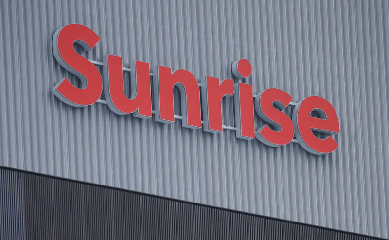 © Reuters. Swiss telecoms company Sunrise's logo is seen in Opfikon