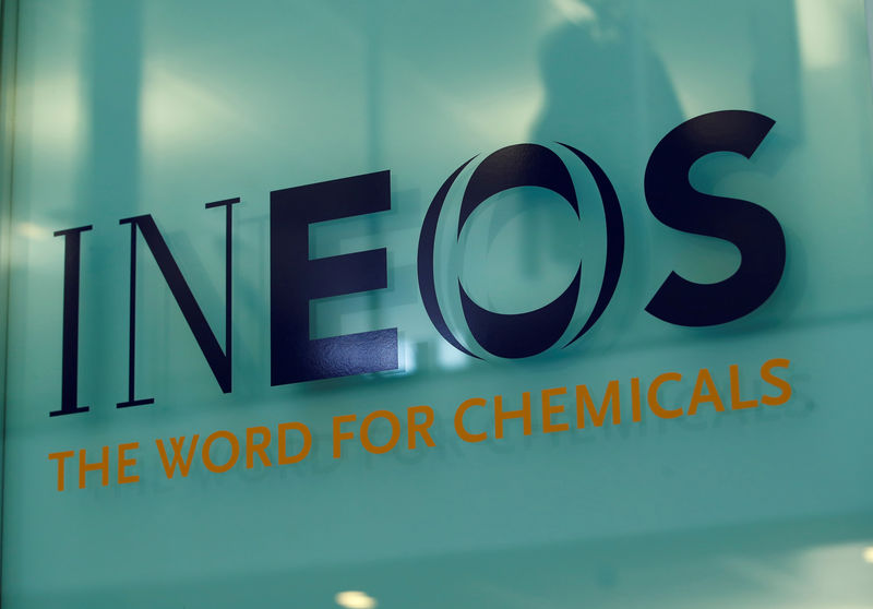 © Reuters. A logo is pictured in the headquarters of INEOS chemicals company during a news conference in Rolle