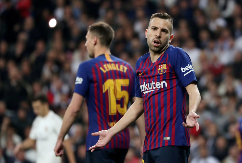 © Reuters. El Barça amplía el contrato de Jordi Alba con una cláusula de 500 millones de euros