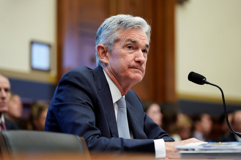 © Reuters. Federal Reserve Board Chairman Jerome Powell delivers the Federal Reserve’s Semiannual Monetary Policy Report to the House Financial Services Committee on Capitol Hill in Washington