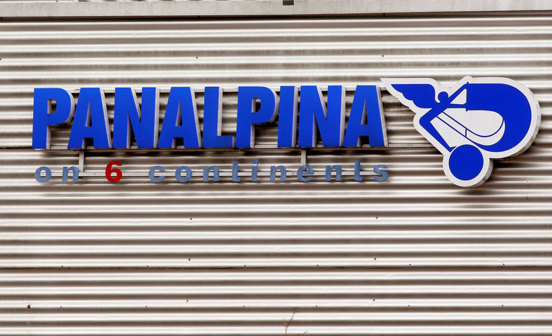 © Reuters. FILE PHOTO: FILE PHOTO: The logo of Swiss transport and logistics firm Panalpina is seen at an office building in Glattbrugg