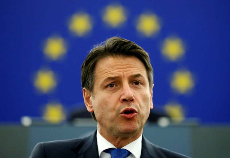 © Reuters. FILE PHOTO: Italy's Prime Minister Conte addresses the European Parliament during a debate on the future of Europe in Strasbourg