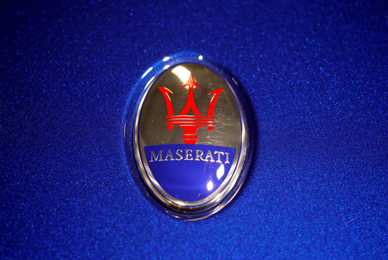 © Reuters. FILE PHOTO: A Maserati logo is seen at the Paris auto show