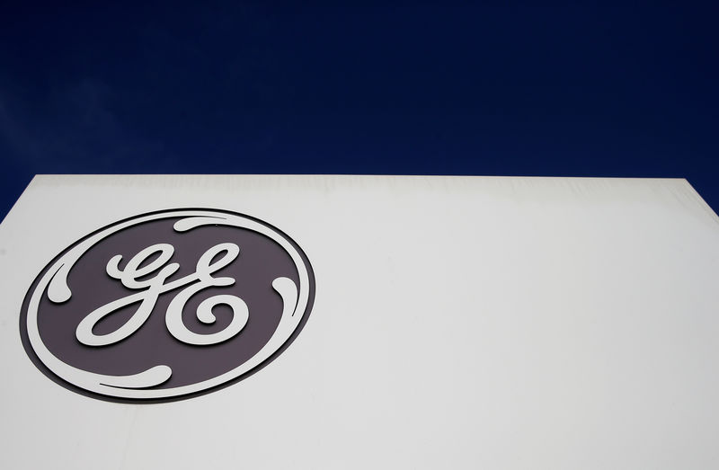 © Reuters. FILE PHOTO: The logo of US conglomerate General Electric is pictured at the company's site of its energy branch in Belfort