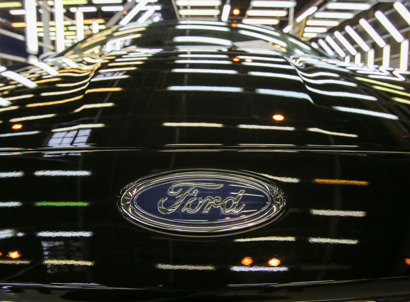 © Reuters. A finished Ford Focus is seen at a Ford Sollers, U.S. carmaker Ford's joint venture with Russian partners, factory in Vsevolozhsk