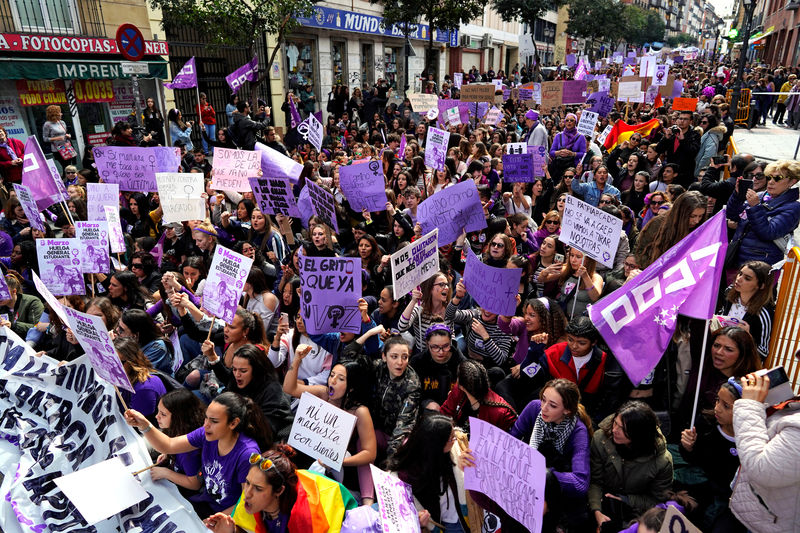 © Reuters. Protesto em Madri para marcar o Dia Internacional da Mulher