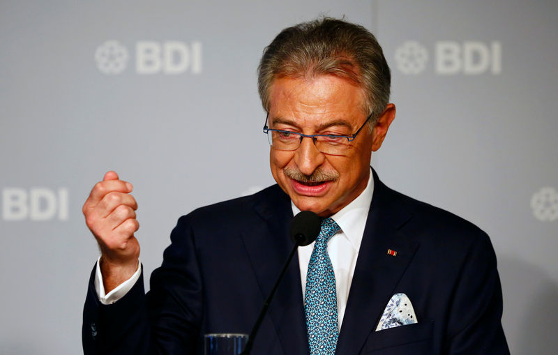 © Reuters. FILE PHOTO: BDI president Dieter Kempf addresses a news conference before the German Industry Day, hosted by the BDI industry association, in Berlin