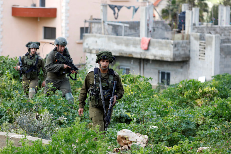 © Reuters. الجيش الإسرائيلي: فلسطيني يقتل إسرائيليا في الضفة الغربية