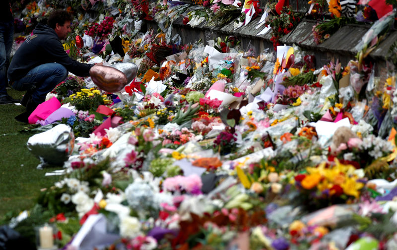 © Reuters. شرطة أستراليا تنفذ عمليات تفتيش تتعلق بالهجوم على مسجدي نيوزيلندا