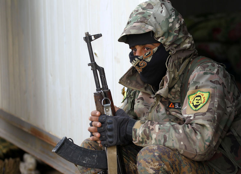 © Reuters. قوات سوريا الديمقراطية: سيطرنا على مواقع في آخر جيب للدولة الإسلامية
