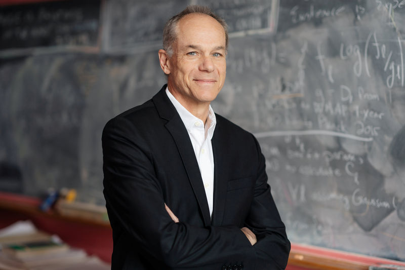 © Reuters. Handout photo of Brazilian physicist and astronomer Marcelo Gleiser, the winner of the $1.4 million 2019 Templeton Prize for his work blending science and spirituality