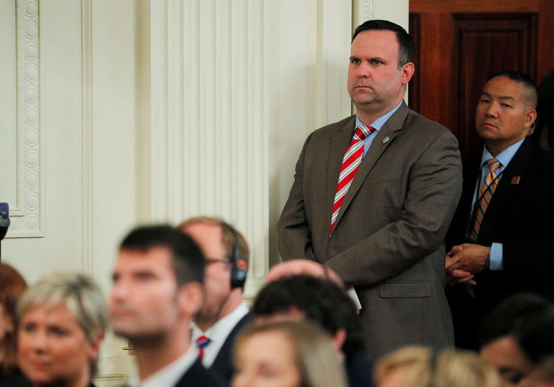 © Reuters. White House Social Media Director Scavino awaits start of joint news conference at the White House in Washington