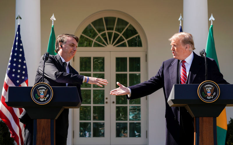 © Reuters. Presidente dos EUA, Donald Trump, e presidente Jair Bolsonaro, na Casa Branca