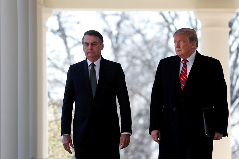 © Reuters. Presidente dos EUA, Donald Trump, e presidente Jair Bolsonaro na Casa Branca