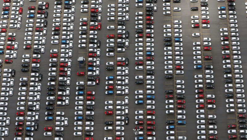 © Reuters. FILE PHOTO:  New Ford vehicles are seen at a parking lot of the Ford factory in Sao Bernardo do Campo