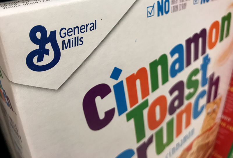 © Reuters. General Mills breakfast cereal is shown for sale in Carlsbad, California,