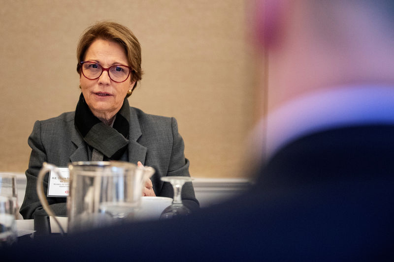 © Reuters. Tereza Cristina, ministra da Agricultura, durante entrevista em Nova York