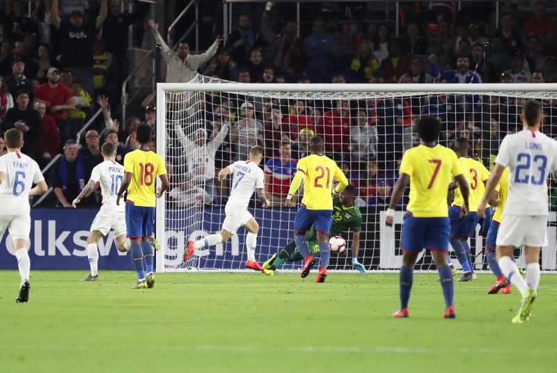 © Reuters. Soccer: International Friendly Soccer-Ecuador at USA