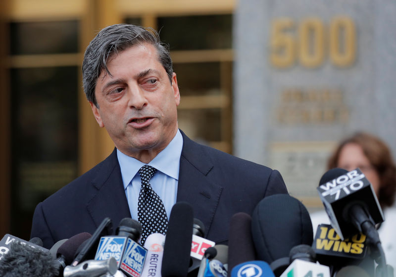 © Reuters. U.S. Deputy Attorney Robert Khuzami speaks to the media after U.S. President Donald Trump's former lawyer, Michael Cohen plead guilty to eight criminal counts in New York