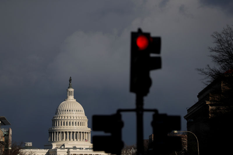 © Reuters. The U.S. Capitol is seen in Washington after Special Counsel Mueller handed in report on Trump-Russia investigation in W