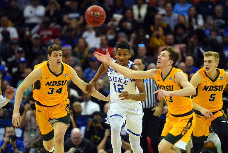 © Reuters. NCAA Basketball: NCAA Tournament-First Round-Duke vs North Dakota State