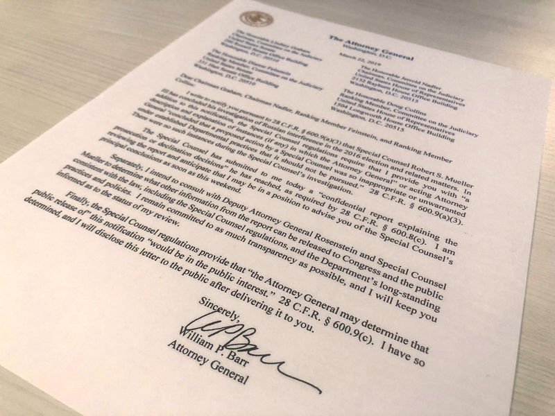 © Reuters. U.S. Attorney General William Barr's letter to lawmakers announcing the submission of Special Counsel Robert Mueller's report is seen in Washington