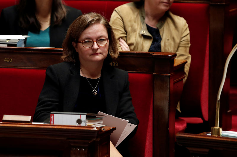 © Reuters. DÉMISSION DE NATHALIE LOISEAU CE LUNDI SOIR, SELON UNE SOURCE