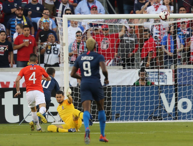 © Reuters. Soccer: International Friendly Soccer-Chile at USA