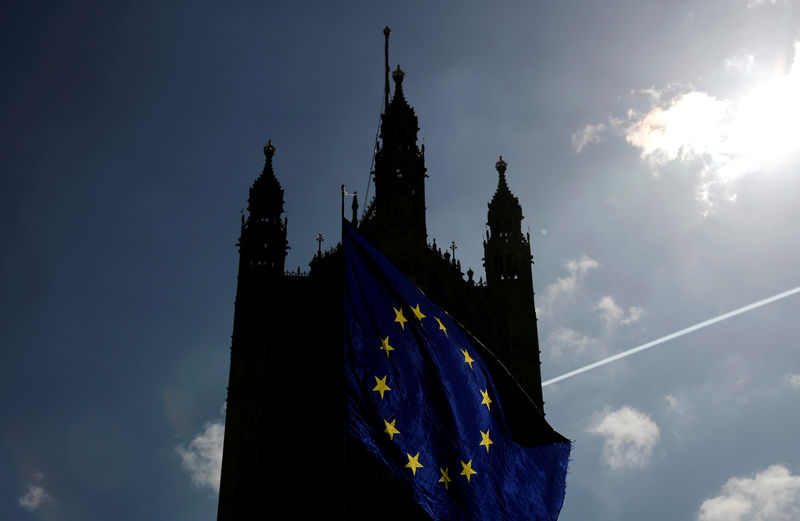 © Reuters. LES COMMUNES EN QUÊTE DE NOUVELLES OPTIONS SUR LE BREXIT