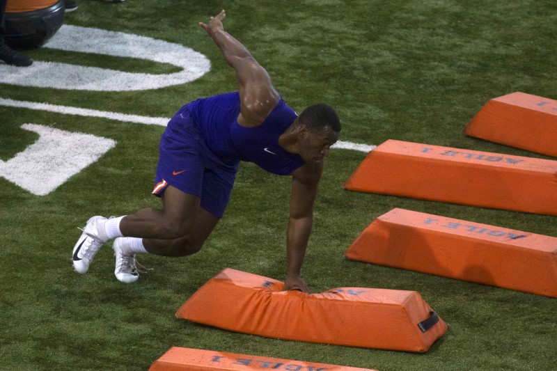 © Reuters. NCAA Football: Clemson Pro Day