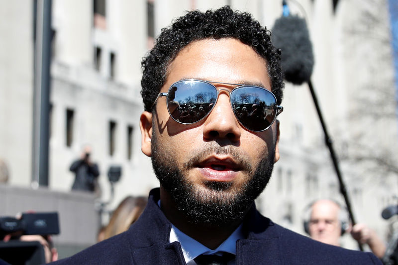 © Reuters. FILE PHOTO: Actor Jussie Smollett leaves court after charges against him were dropped by state prosecutors in Chicago