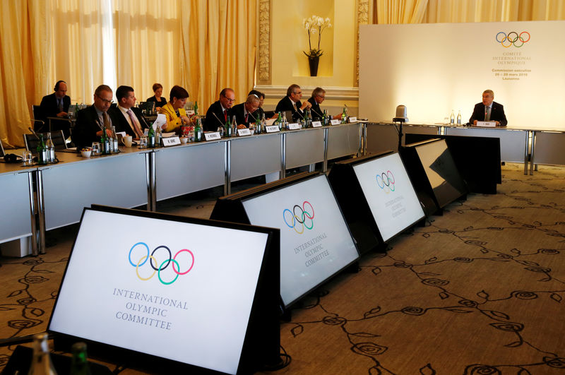 © Reuters. President of the IOC Bach opens the Executive Board meeting in Lausanne