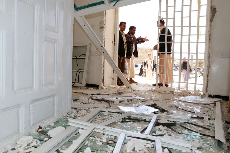 © Reuters. أمريكا تدعو لتحقيق شفاف في قصف مستشفى باليمن