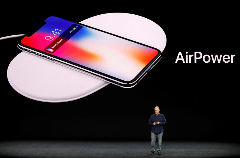 © Reuters. FILE PHOTO: Apple's Schiller speaks during a launch event in Cupertino