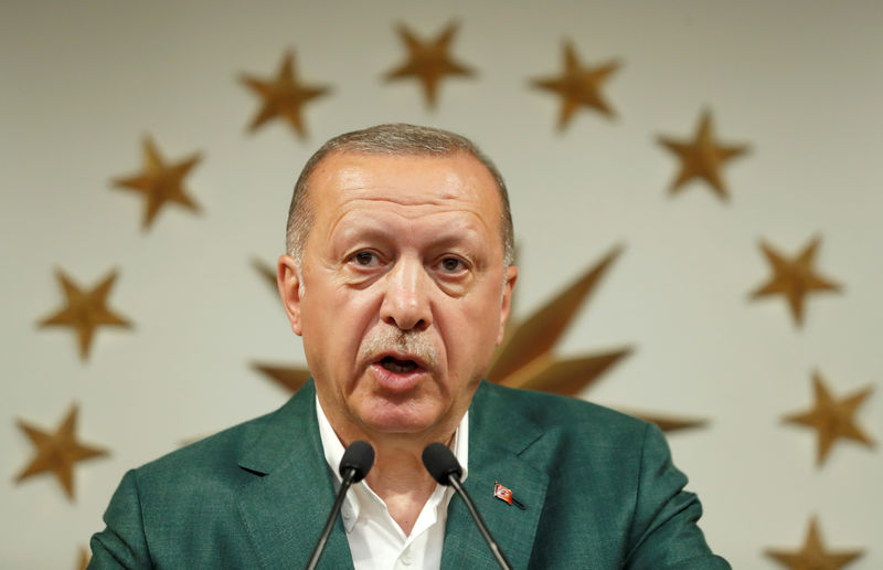 © Reuters. أردوغان يقول إن حزبه ربما خسر رئاسة بلدية اسطنبول