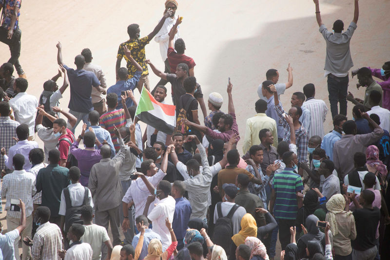 © Reuters. وكالة: الشرطة السودانية تفرق "تجمعات غير مشروعة"