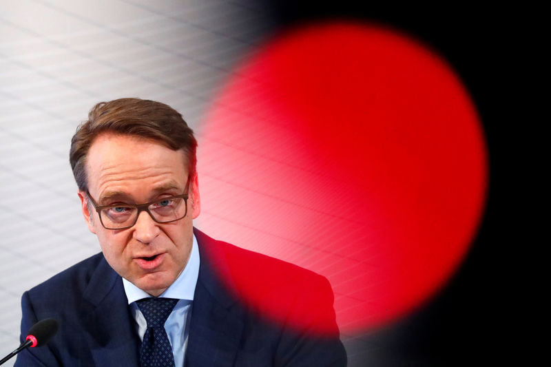 © Reuters. FILE PHOTO: German Bundesbank President Jens Weidmann presents the annual 2018 report in Frankfurt