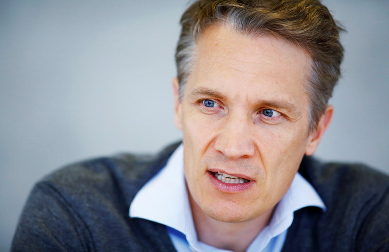 © Reuters. Rocket Internet CEO Oliver Samwer attends an interview with Reuters in Berlin